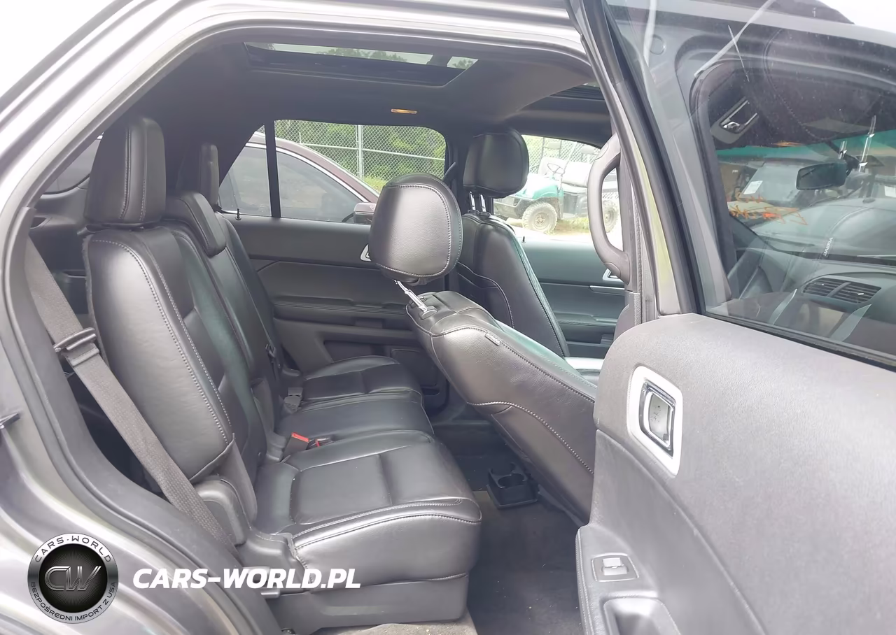 2011 Ford Explorer Xlt VIN:1FMHK8D84BGA08331 - 8