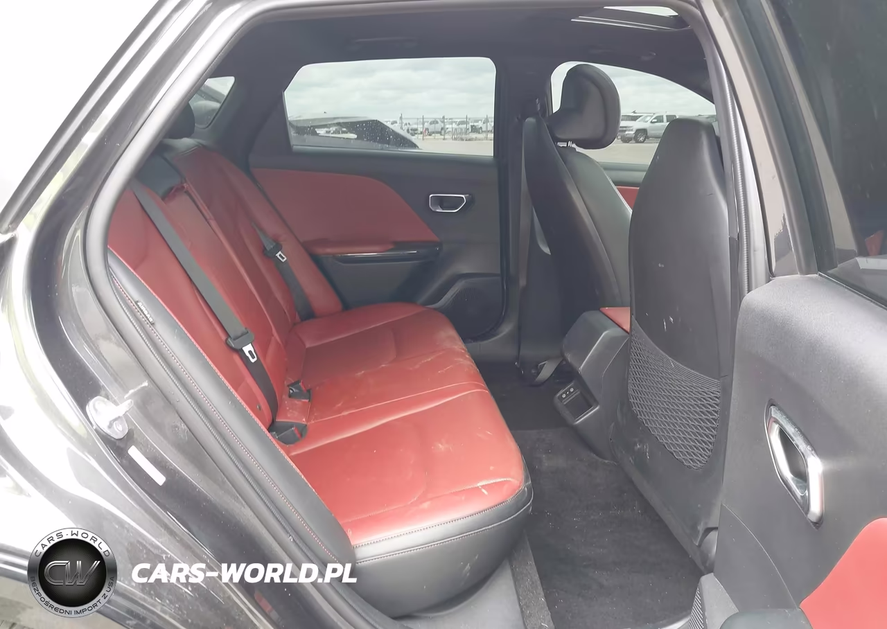 2025 Kia K4 Gt-Line VIN:3KPFW4DE0SE078441 - 8