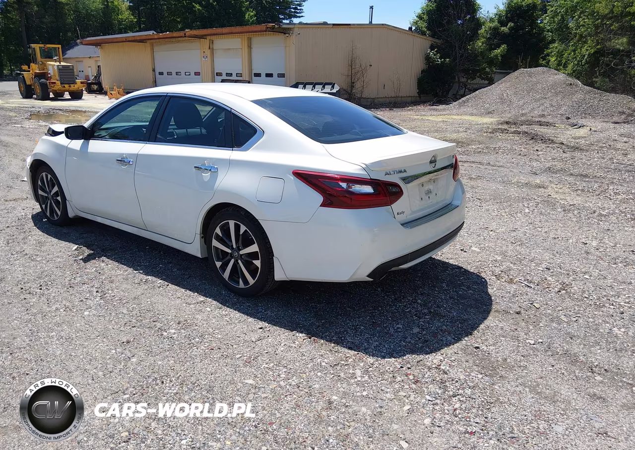 2017 Nissan Altima 2.5 Sr VIN:1N4AL3AP2HC265351 - 3
