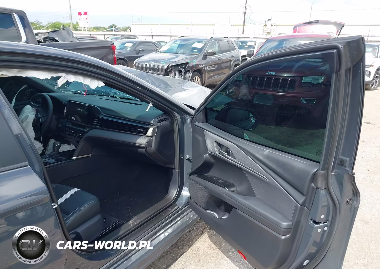 2026 Toyota Camry Se VIN:4T1DAACK5TU691553 - 5