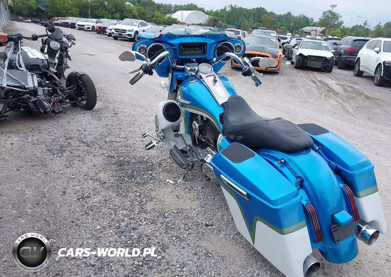 2013 Harley-Davidson Flhr Road King VIN:1HD1FBM1XDB693492 - 3