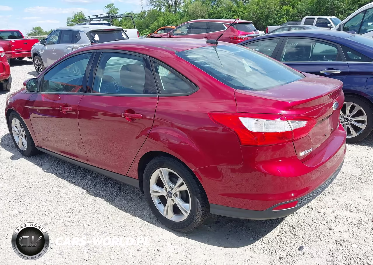 2014 Ford Focus Se VIN:1FADP3F28EL269866 - 3