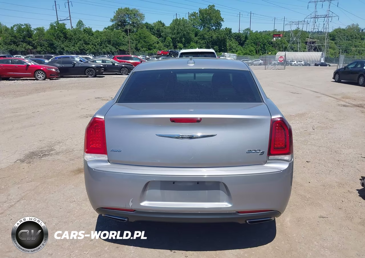 2018 Chrysler 300 300S Awd VIN:2C3CCAGG4JH269259 - 15