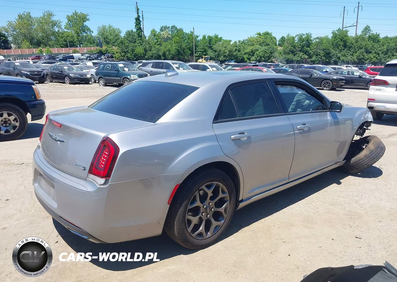 2018 Chrysler 300 300S Awd VIN:2C3CCAGG4JH269259 - 4