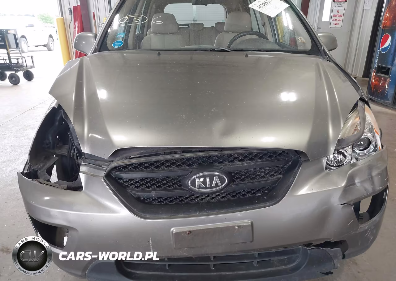 2009 Kia Rondo Lx VIN:KNAFG528197252718 - 6