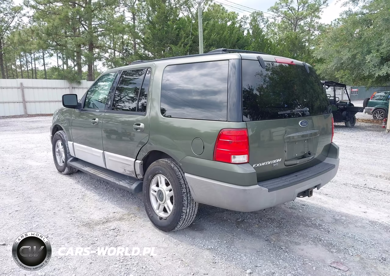 2003 Ford Expedition Xlt VIN:1FMRU15W53LA96365 - 3