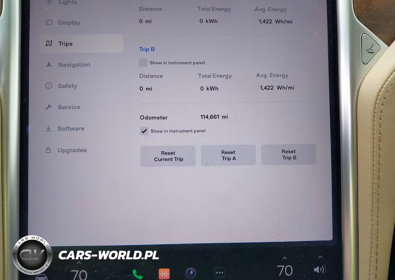 2017 Tesla Model X 100D-75D-90D VIN:5YJXCBE29HF049531 - 7