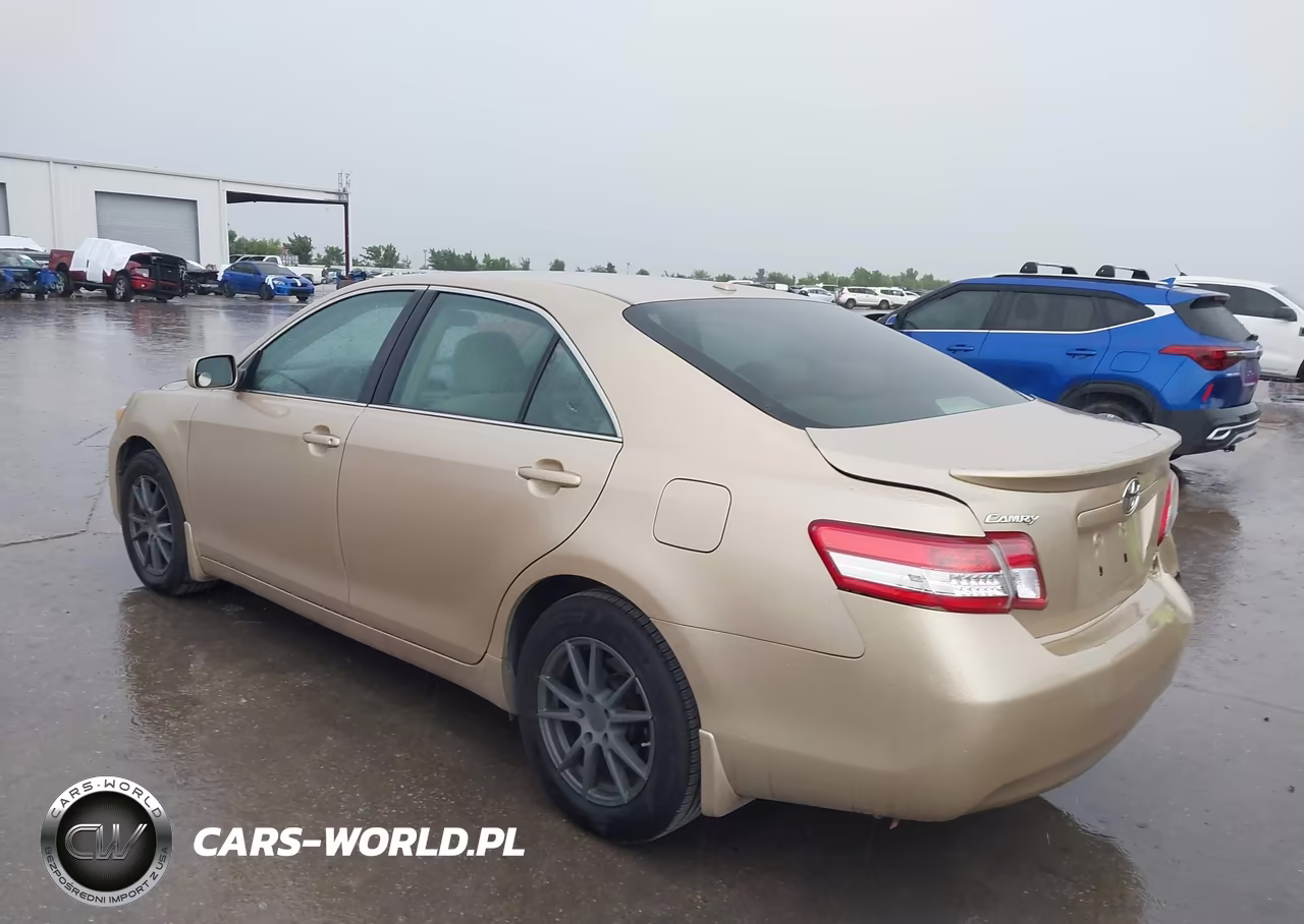 2011 Toyota Camry Le VIN:4T1BF3EK0BU717282 - 3
