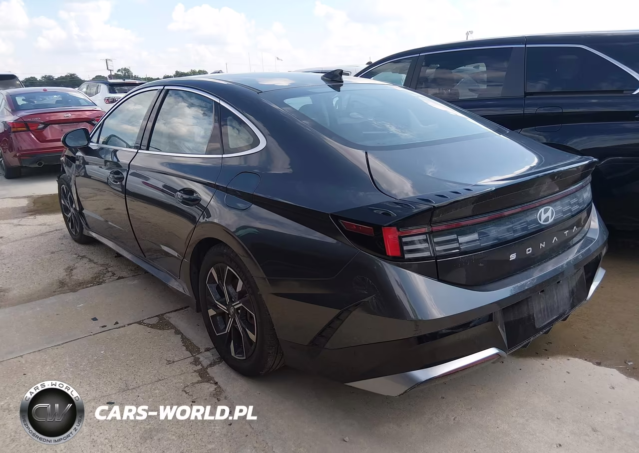 2024 Hyundai Sonata Sel VIN:KMHL64JAXRA411578 - 3