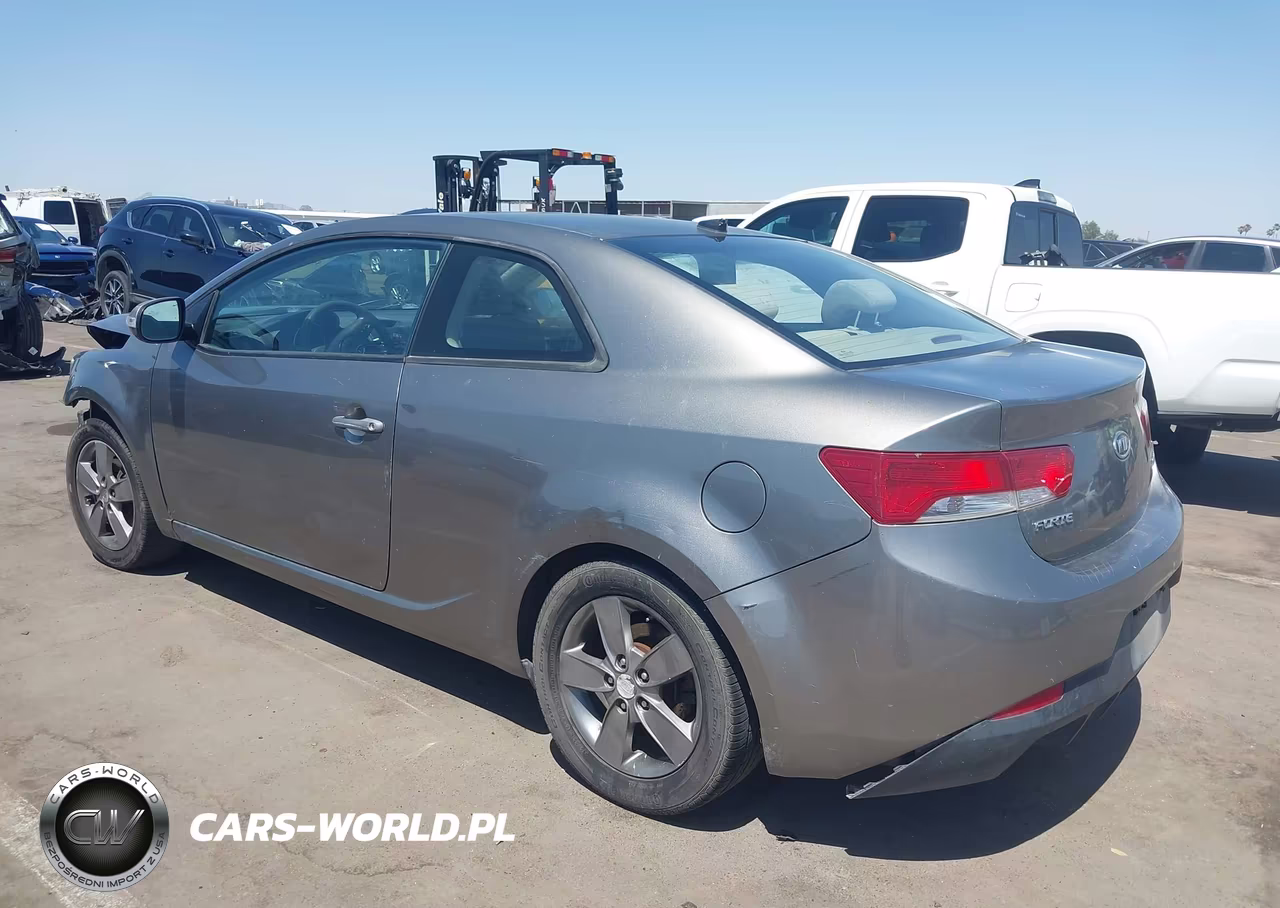 2010 Kia Forte Koup Ex VIN:KNAFU6A24A5252319 - 3