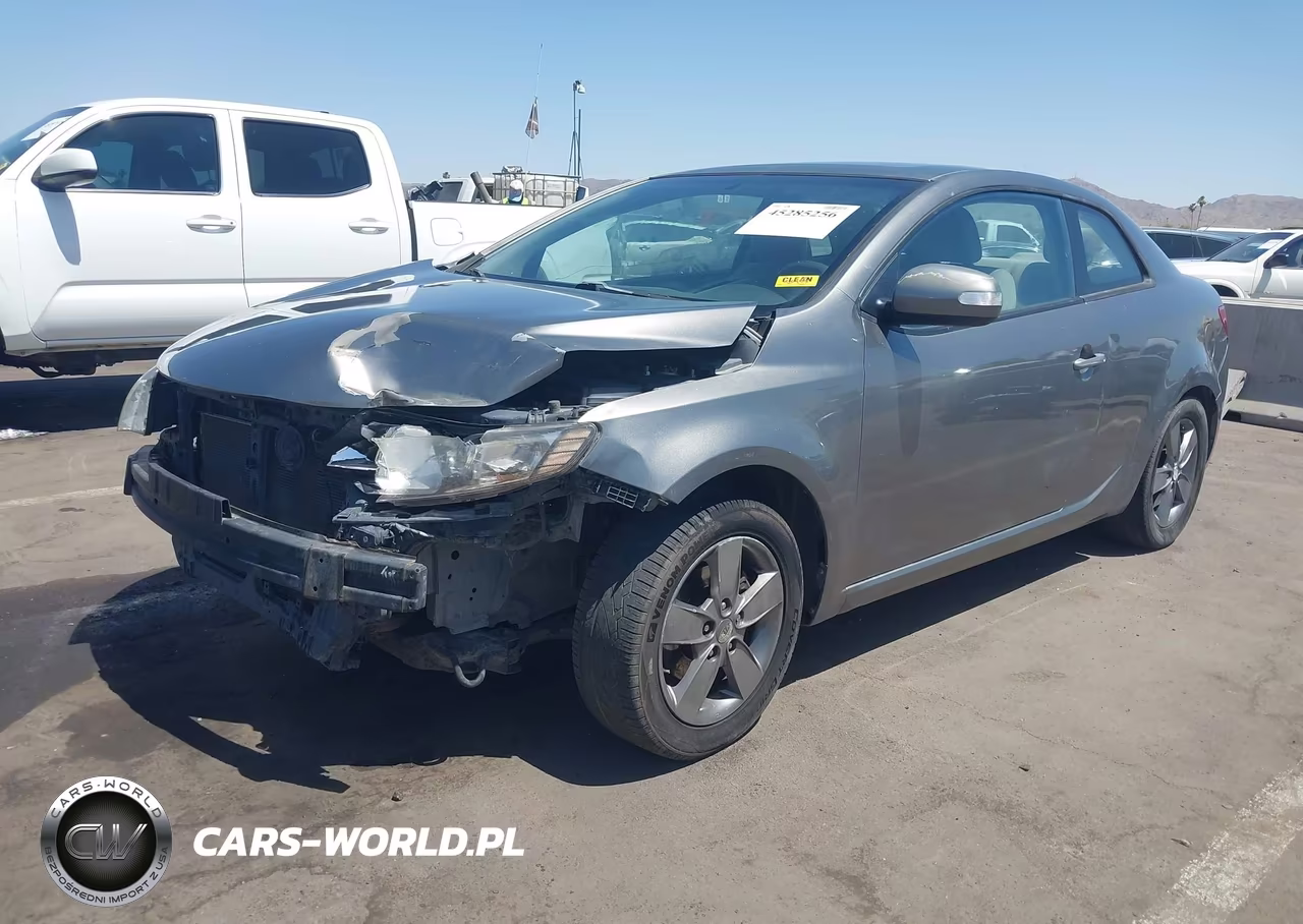 2010 Kia Forte Koup Ex VIN:KNAFU6A24A5252319 - 6