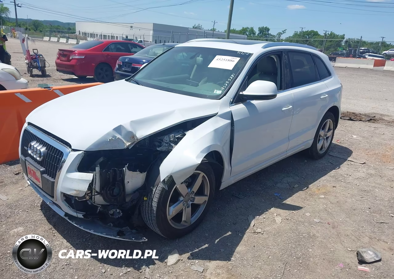 2012 Audi Q5 2.0T Premium VIN:WA1LFAFP3CA045366 - 2