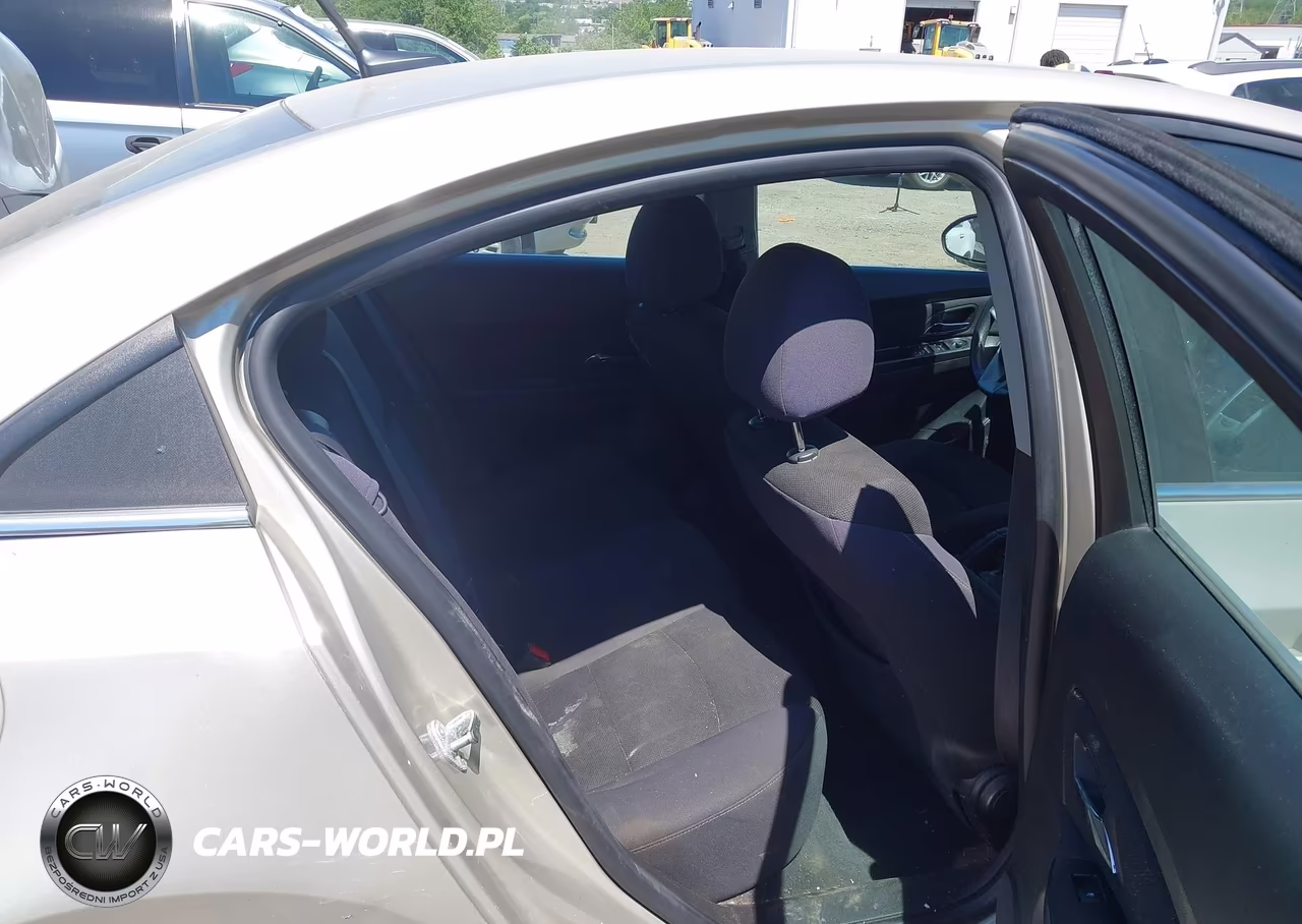 2014 Chevrolet Cruze 1Lt Auto VIN:1G1PC5SB2E7402045 - 8
