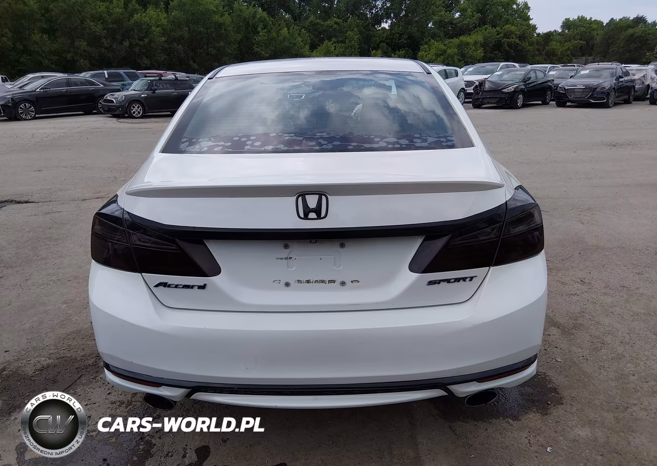 2017 Honda Accord Sport VIN:1HGCR2F60HA107955 - 17