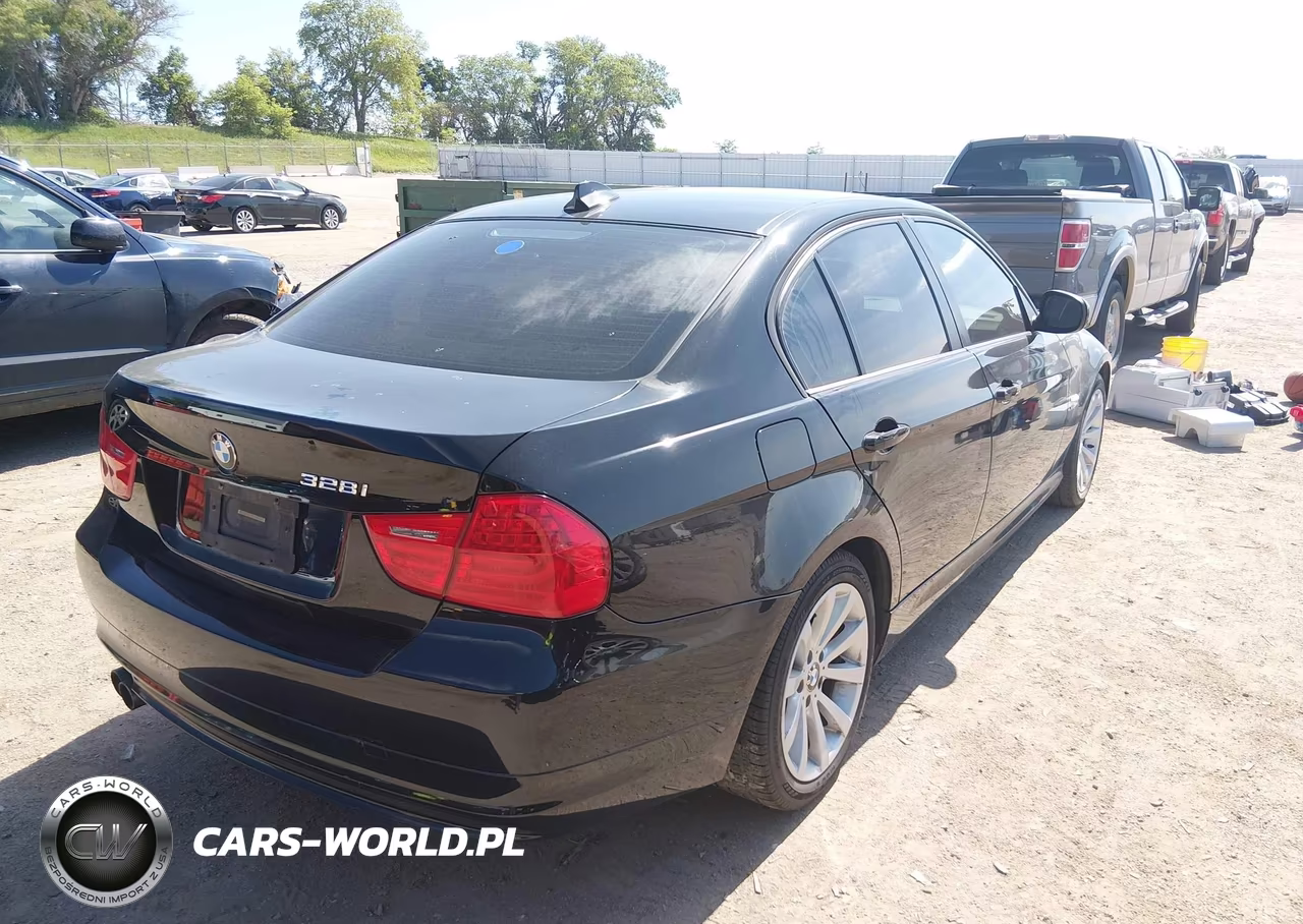 2011 BMW 328I xDrive VIN:WBAPK7C5XBA771519 - 4