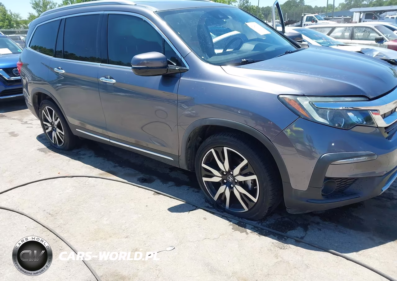 2019 Honda Pilot Touring VIN:5FNYF5H69KB043621 - 6