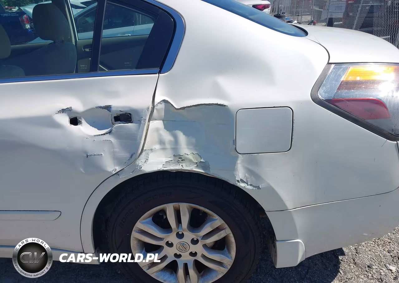 2012 Nissan Altima 2.5 S VIN:1N4AL2AP9CC118348 - 17