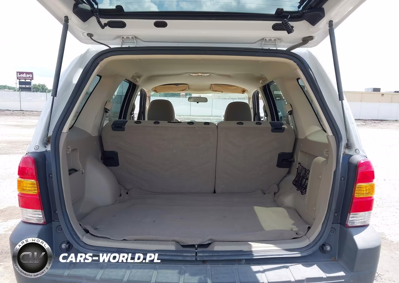 2005 Ford Escape Xlt VIN:1FMYU93155DA22619 - 16