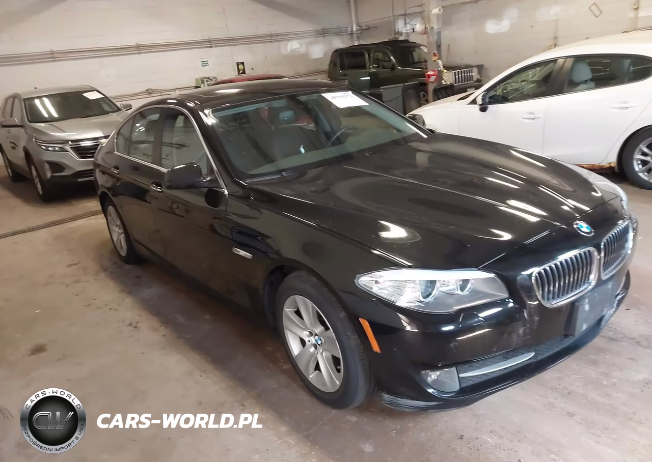2011 BMW 528I – zdjęcie 1 z 11