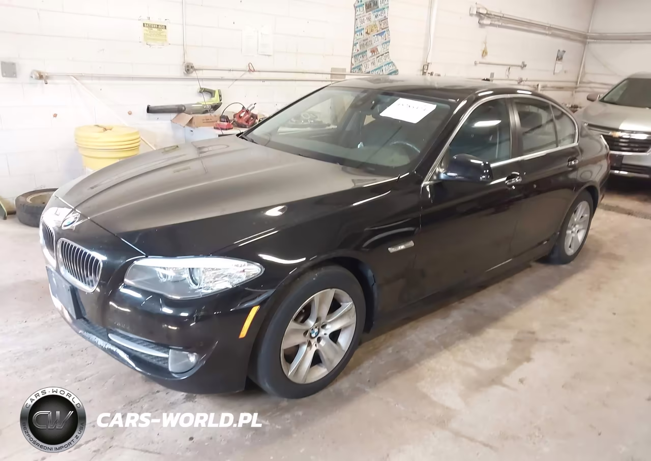 2011 BMW 528I VIN:WBAFR1C52BC738300 - 2