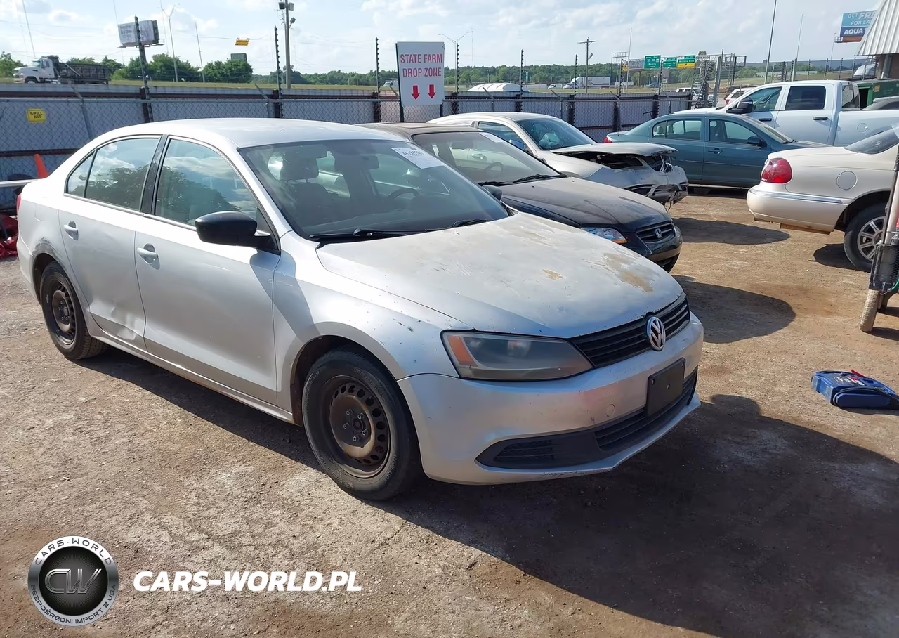 2014 Volkswagen Jetta 2.0L S – zdjęcie 1 z 11