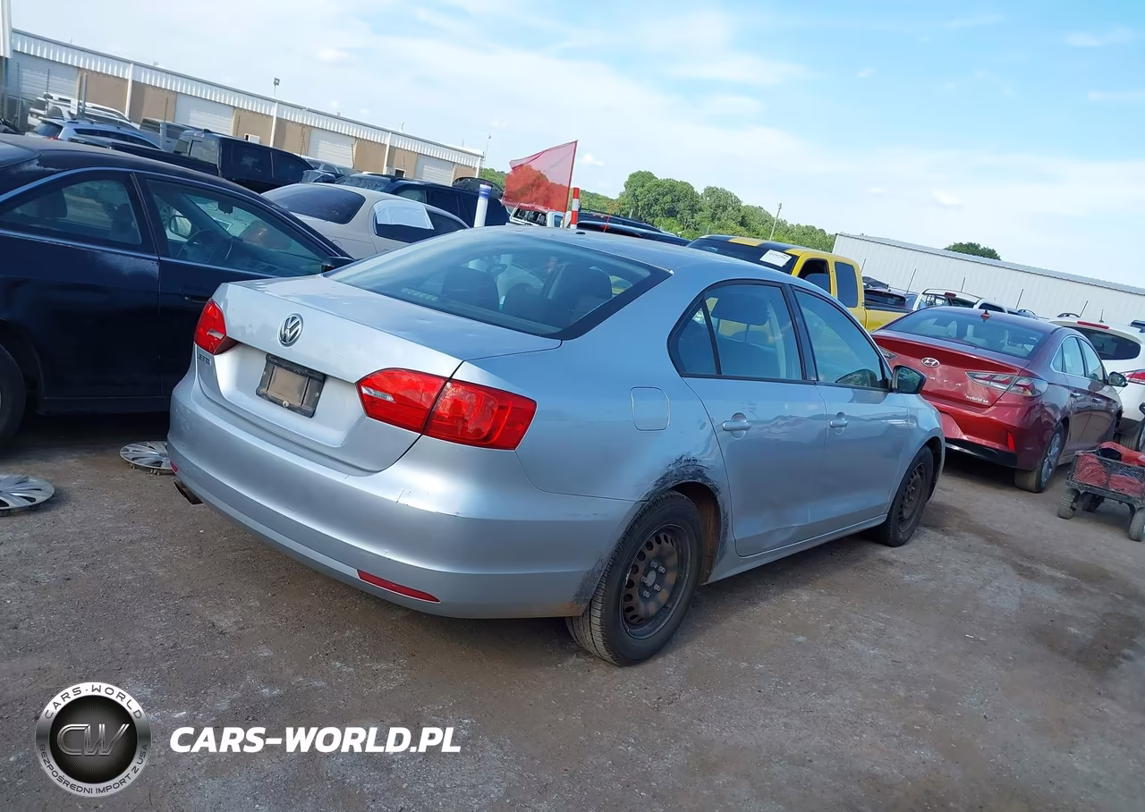 2014 Volkswagen Jetta 2.0L S VIN:3VW2K7AJ6EM222126 - 4