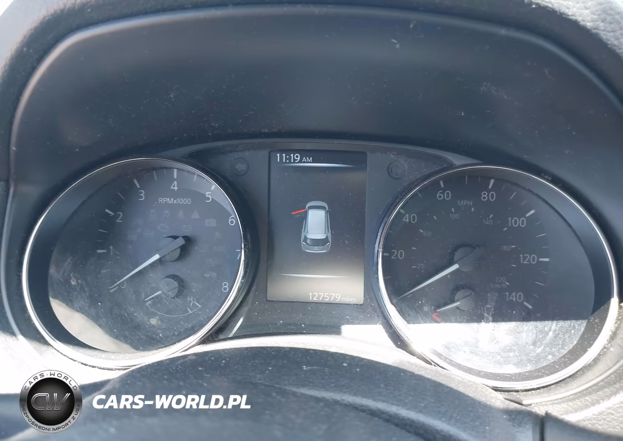 2017 Nissan Rogue S VIN:KNMAT2MT8HP583612 - 15