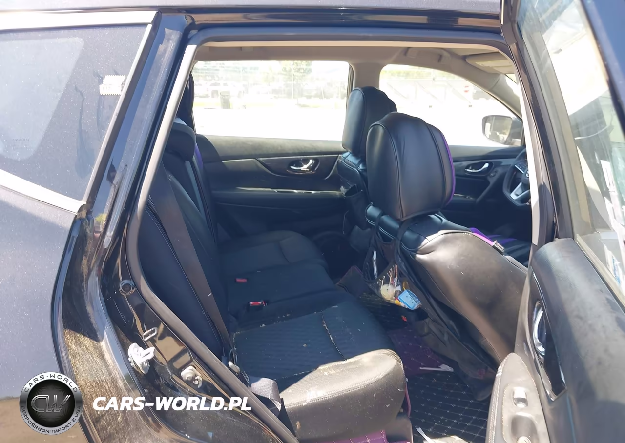 2017 Nissan Rogue S VIN:KNMAT2MT8HP583612 - 8