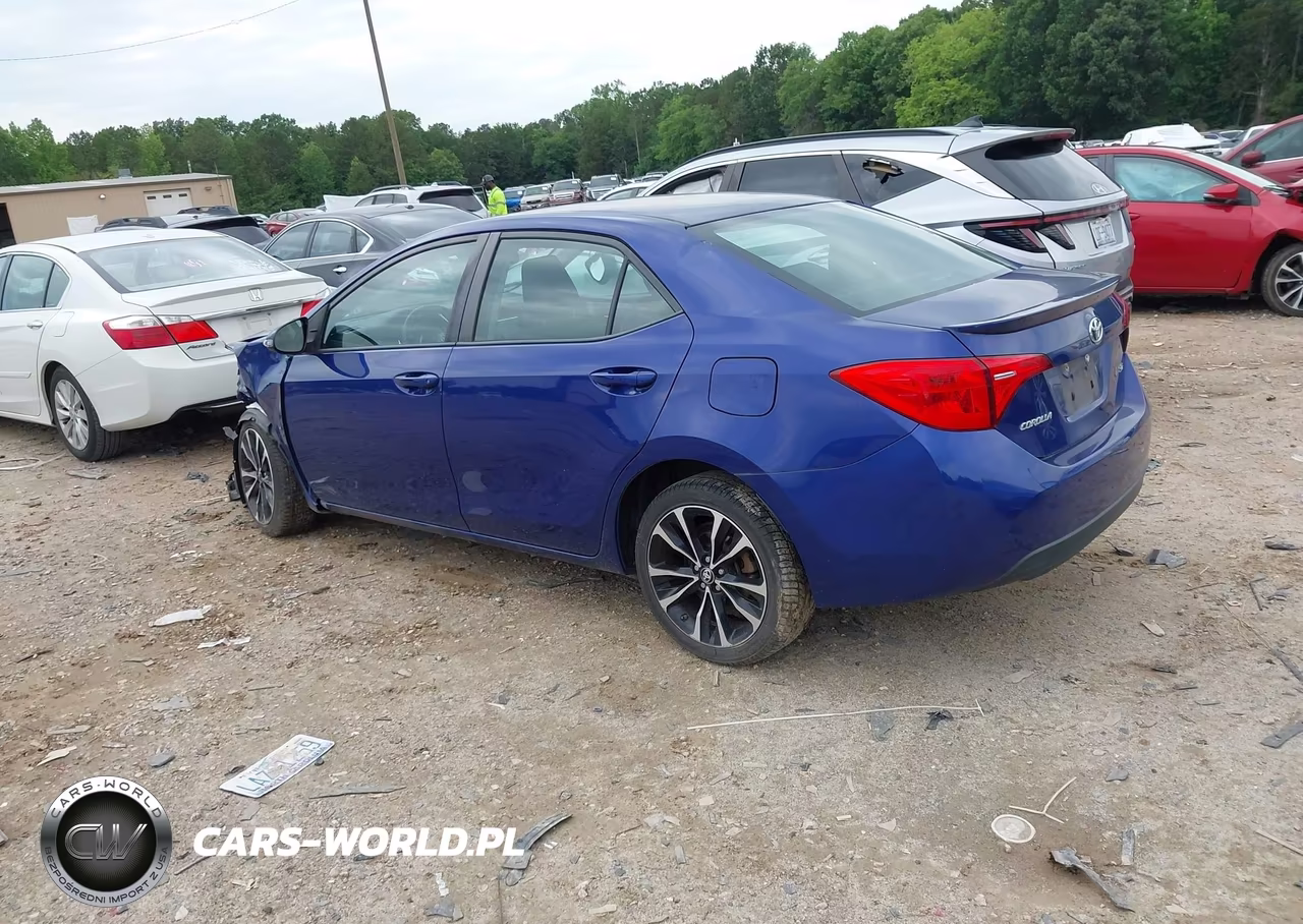 2017 Toyota Corolla Se VIN:2T1BURHE2HC955787 - 3