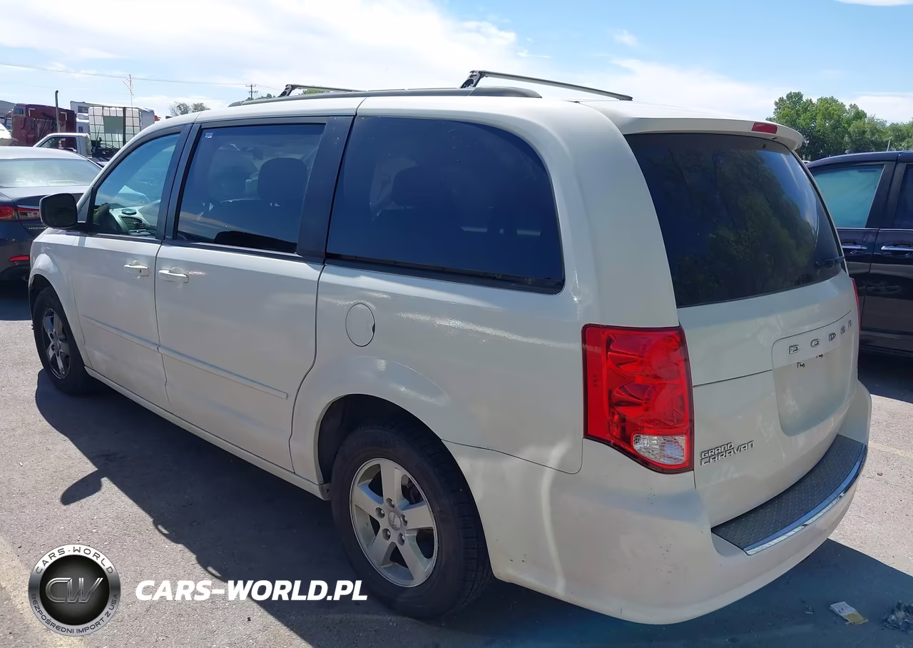 2013 Dodge Grand Caravan Sxt VIN:2C4RDGCG2DR626609 - 3