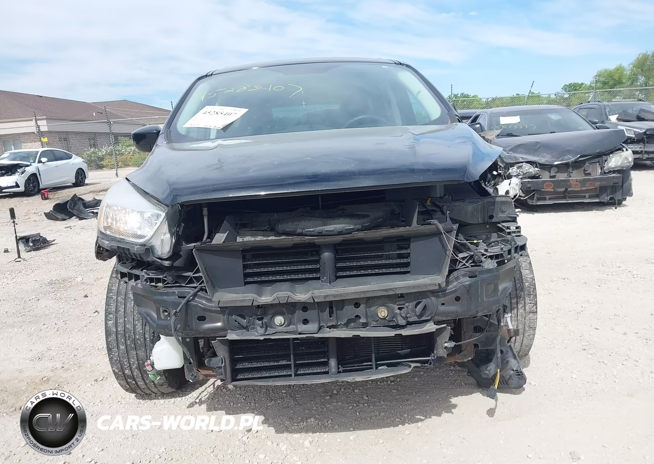 2017 Ford Escape Se VIN:1FMCU0GD5HUE66243 - 6
