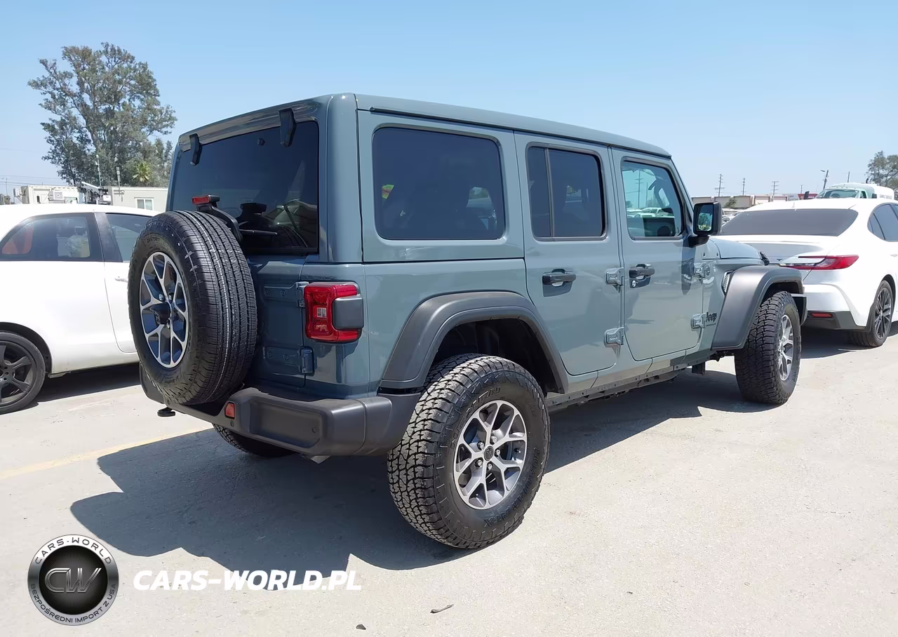 2025 Jeep Wrangler 4-Door Summit 4X4 VIN:1C4PJXDG3SW659962 - 4