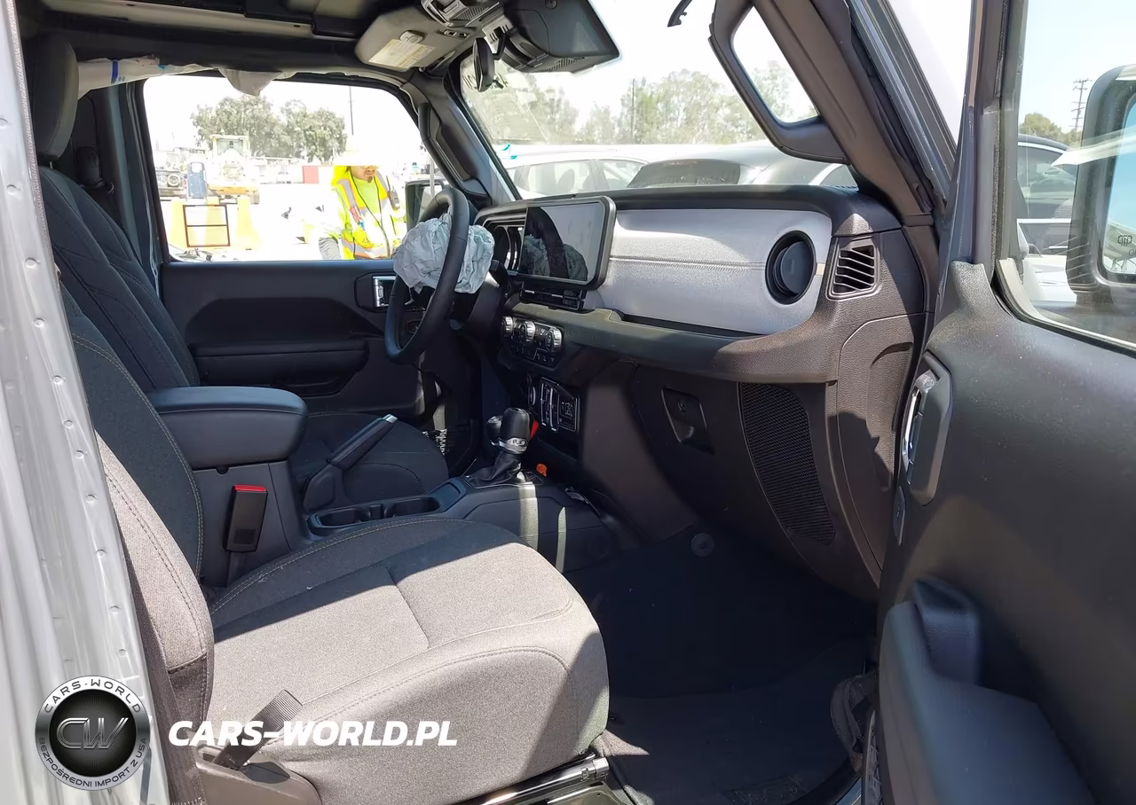 2025 Jeep Wrangler 4-Door Summit 4X4 VIN:1C4PJXDG3SW659962 - 5