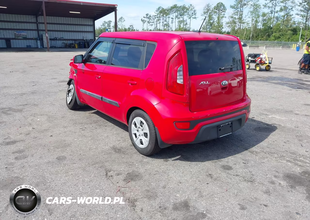 2013 Kia Soul VIN:KNDJT2A53D7633431 - 3