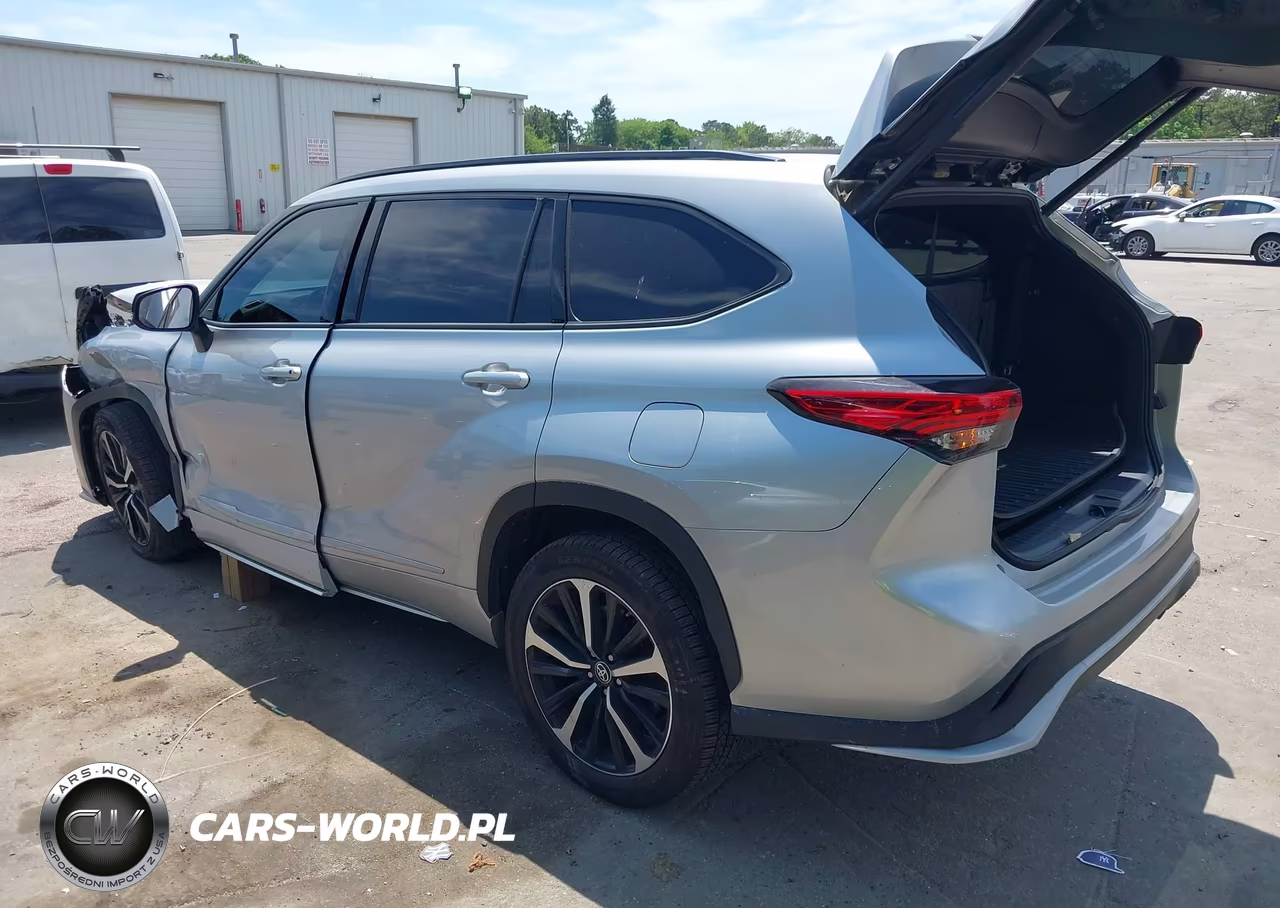 2021 Toyota Highlander Xse VIN:5TDLZRBH3MS069200 - 3