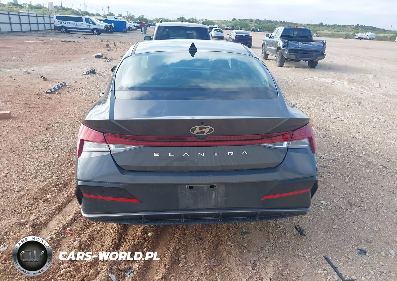 2025 Hyundai Elantra Sel Convenience VIN:KMHLS4DG7SU922343 - 16