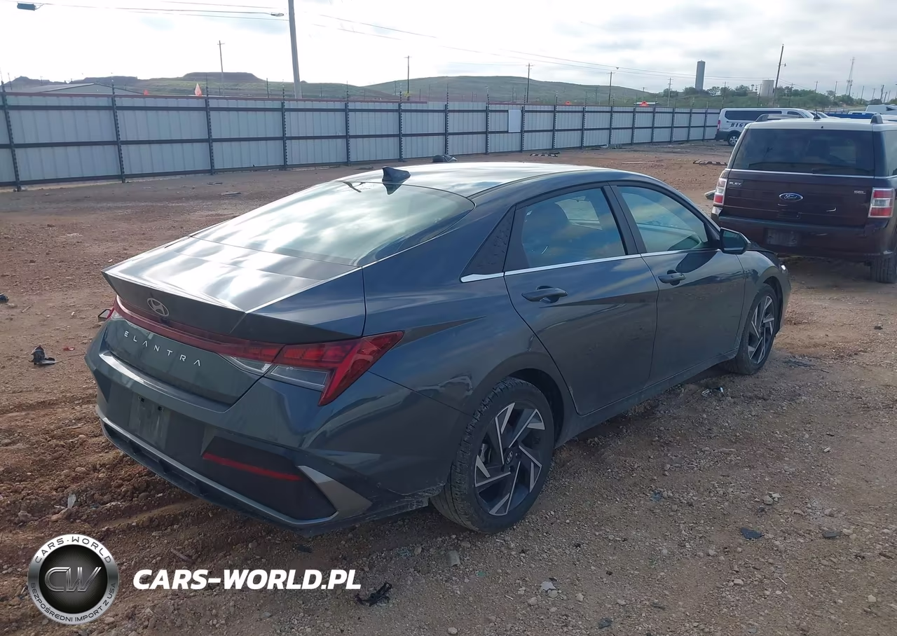 2025 Hyundai Elantra Sel Convenience VIN:KMHLS4DG7SU922343 - 4