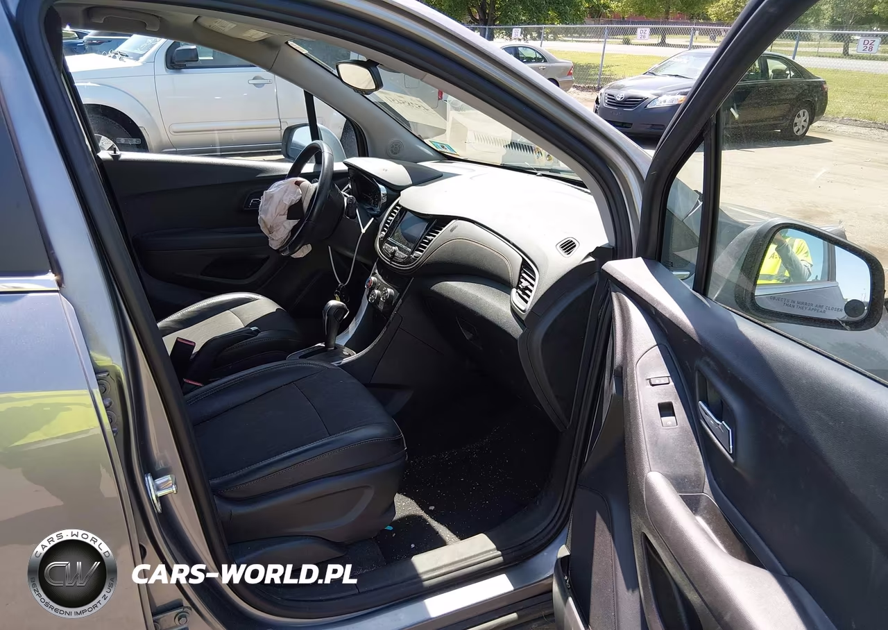 2020 Chevrolet Trax Awd Lt VIN:3GNCJPSB4LL199733 - 5