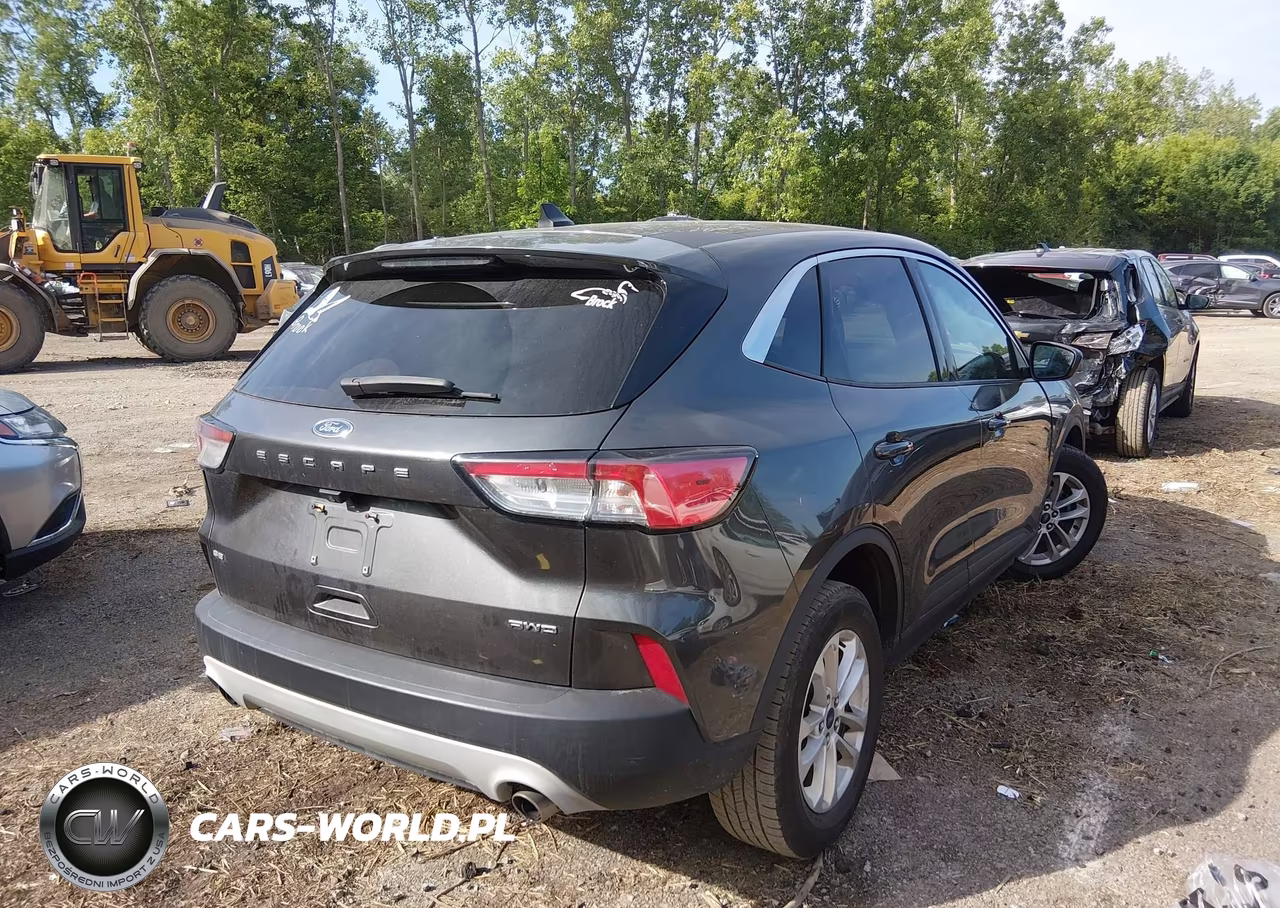 2020 Ford Escape Se VIN:1FMCU9G6XLUC68028 - 4