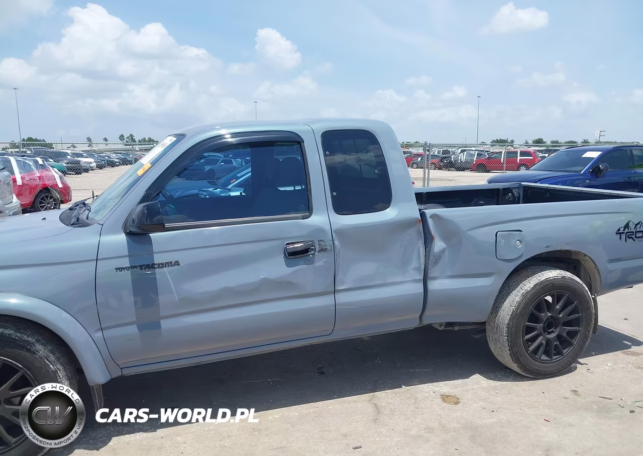 2000 Toyota Tacoma VIN:5TEVL52N7YZ696984 - 6