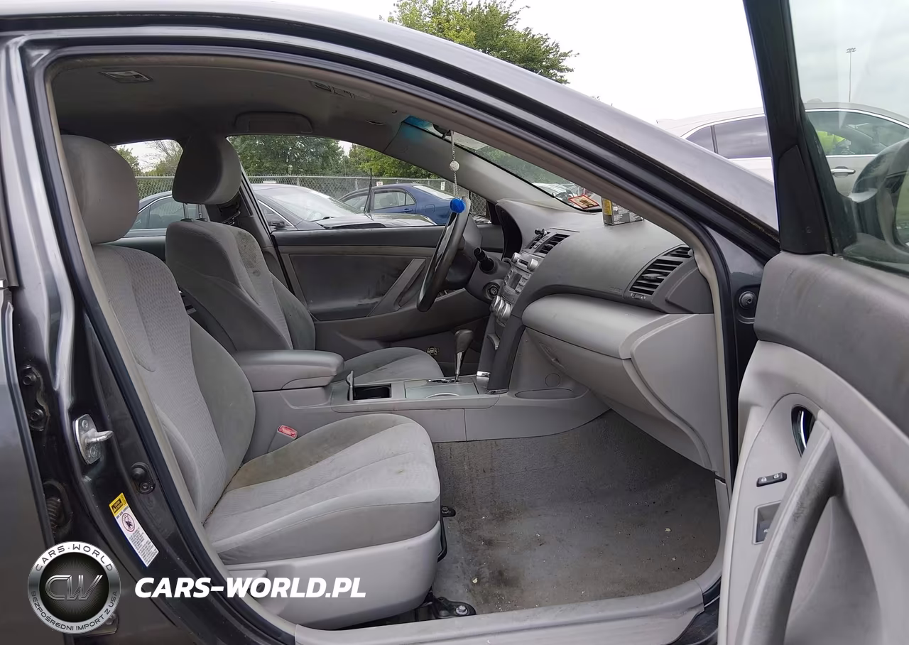 2010 Toyota Camry Le VIN:4T4BF3EK8AR007101 - 5