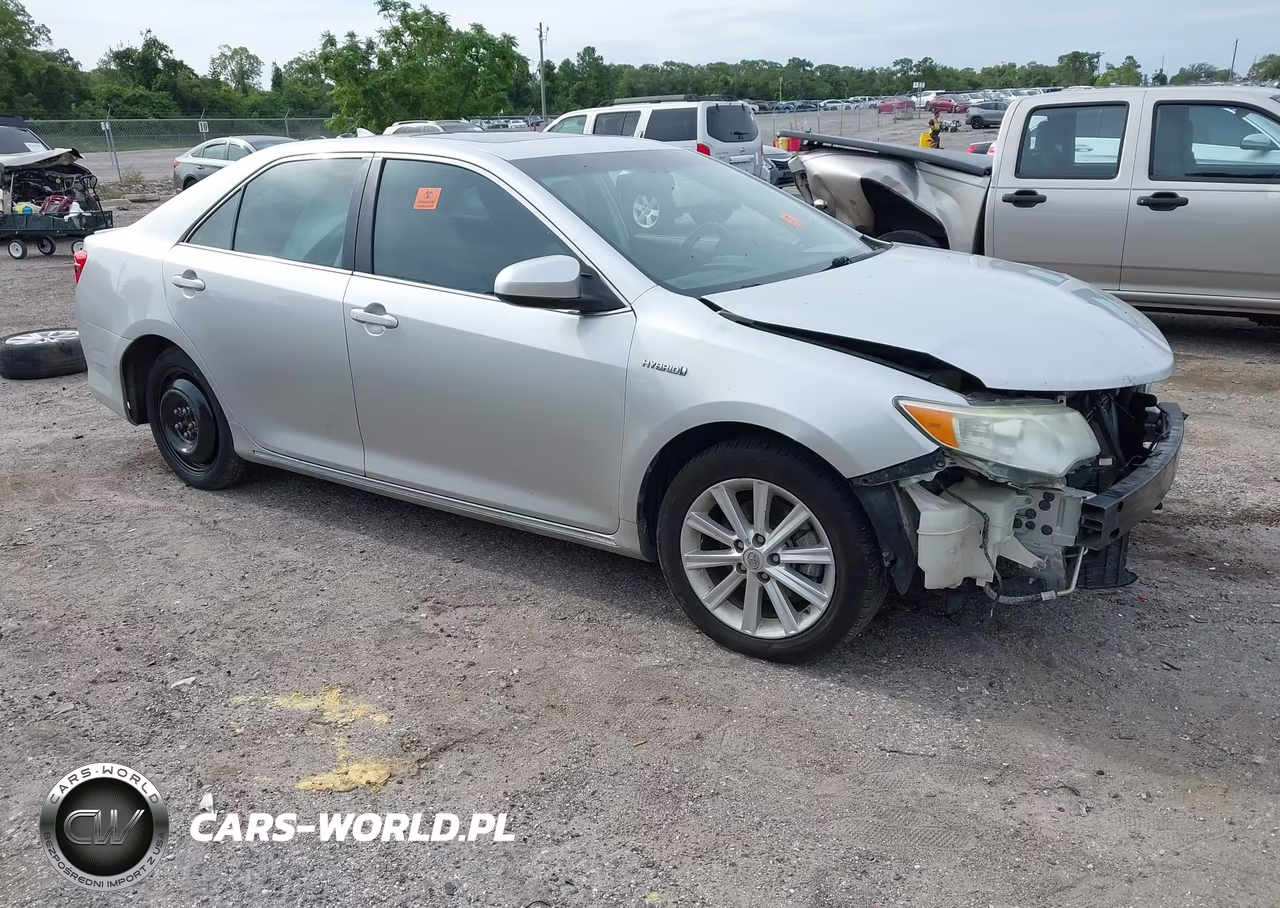 2012 Toyota Camry Hybrid Xle – zdjęcie 1 z 17