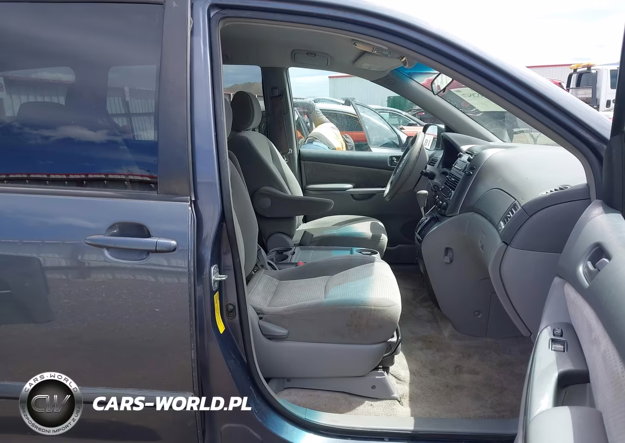 2007 Toyota Sienna Le VIN:5TDZK23CX7S018077 - 5