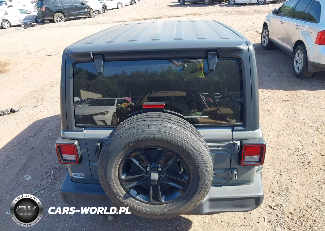 2020 Jeep Wrangler Unlimited Sport Altitude 4X4 VIN:1C4HJXDG1LW171518 - 16