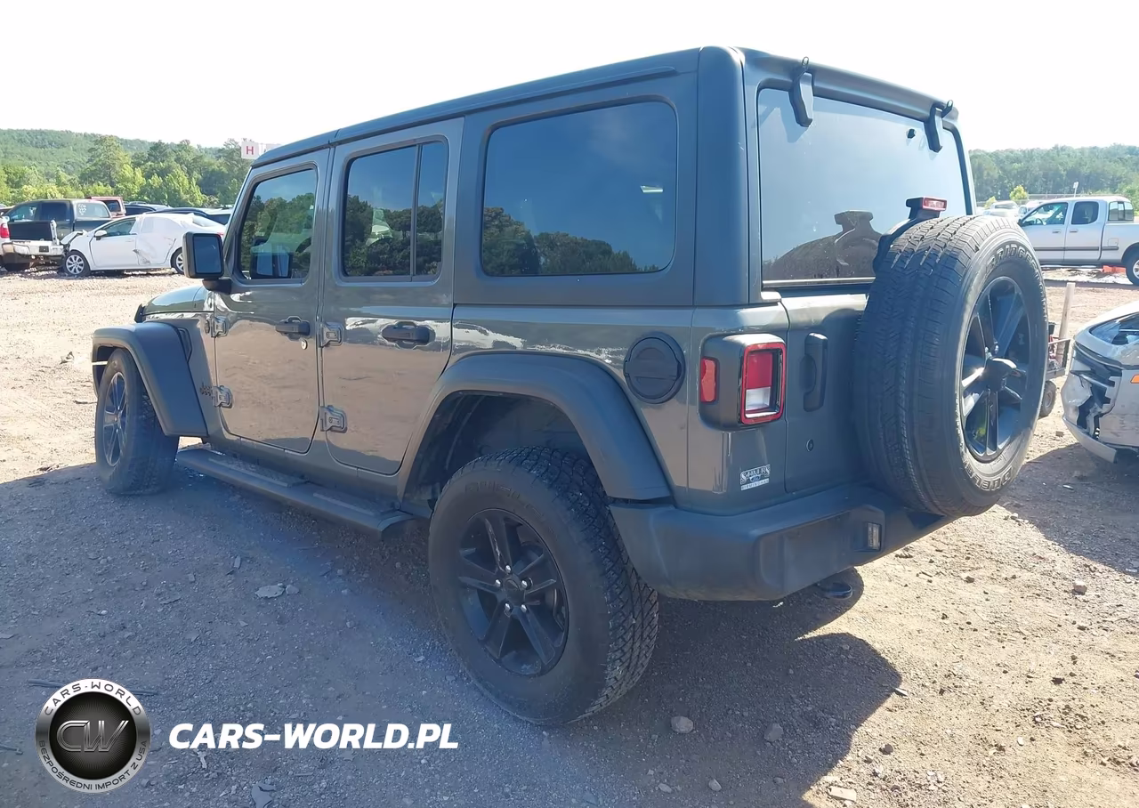 2020 Jeep Wrangler Unlimited Sport Altitude 4X4 VIN:1C4HJXDG1LW171518 - 3