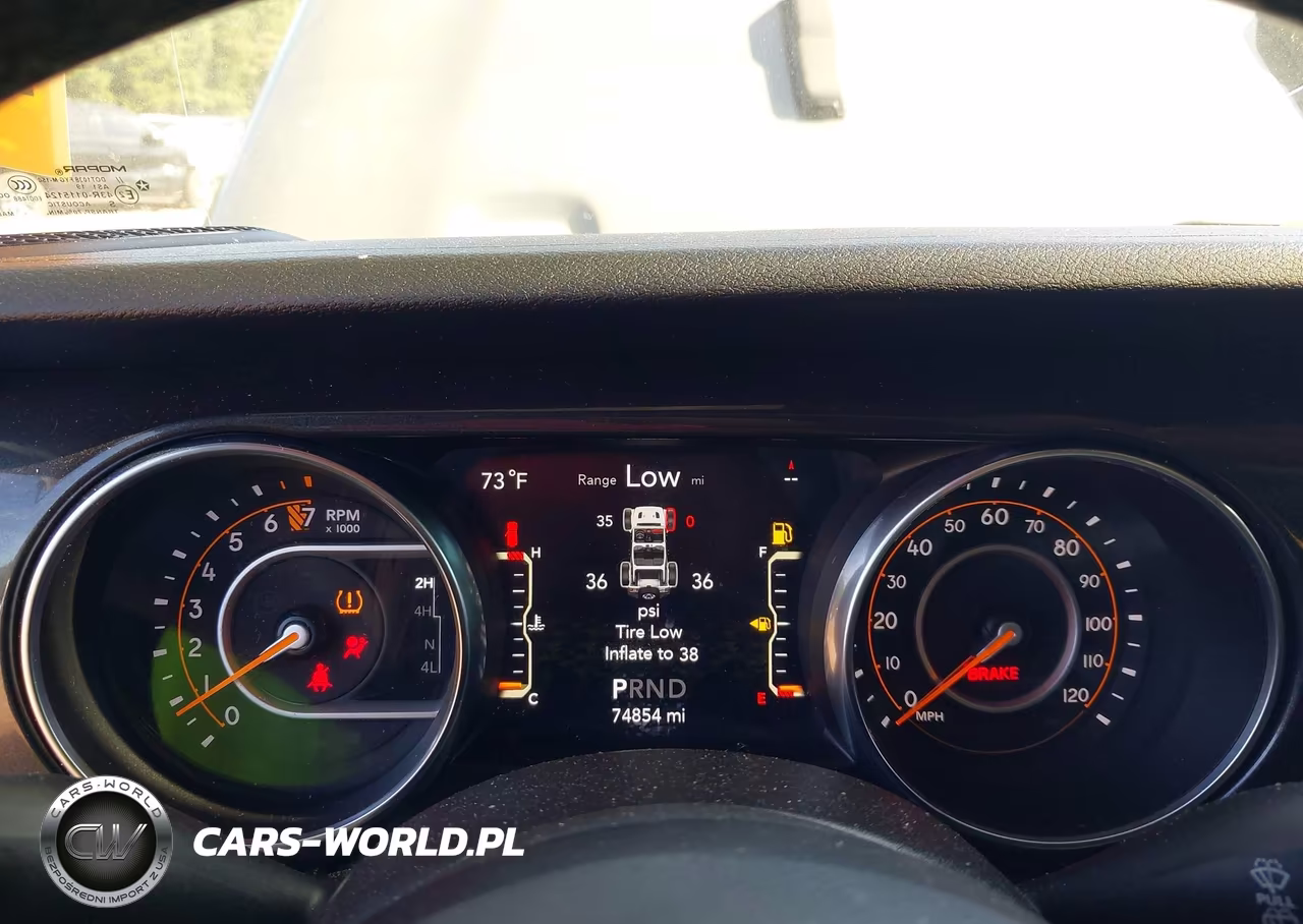 2020 Jeep Wrangler Unlimited Sport Altitude 4X4 VIN:1C4HJXDG1LW171518 - 7