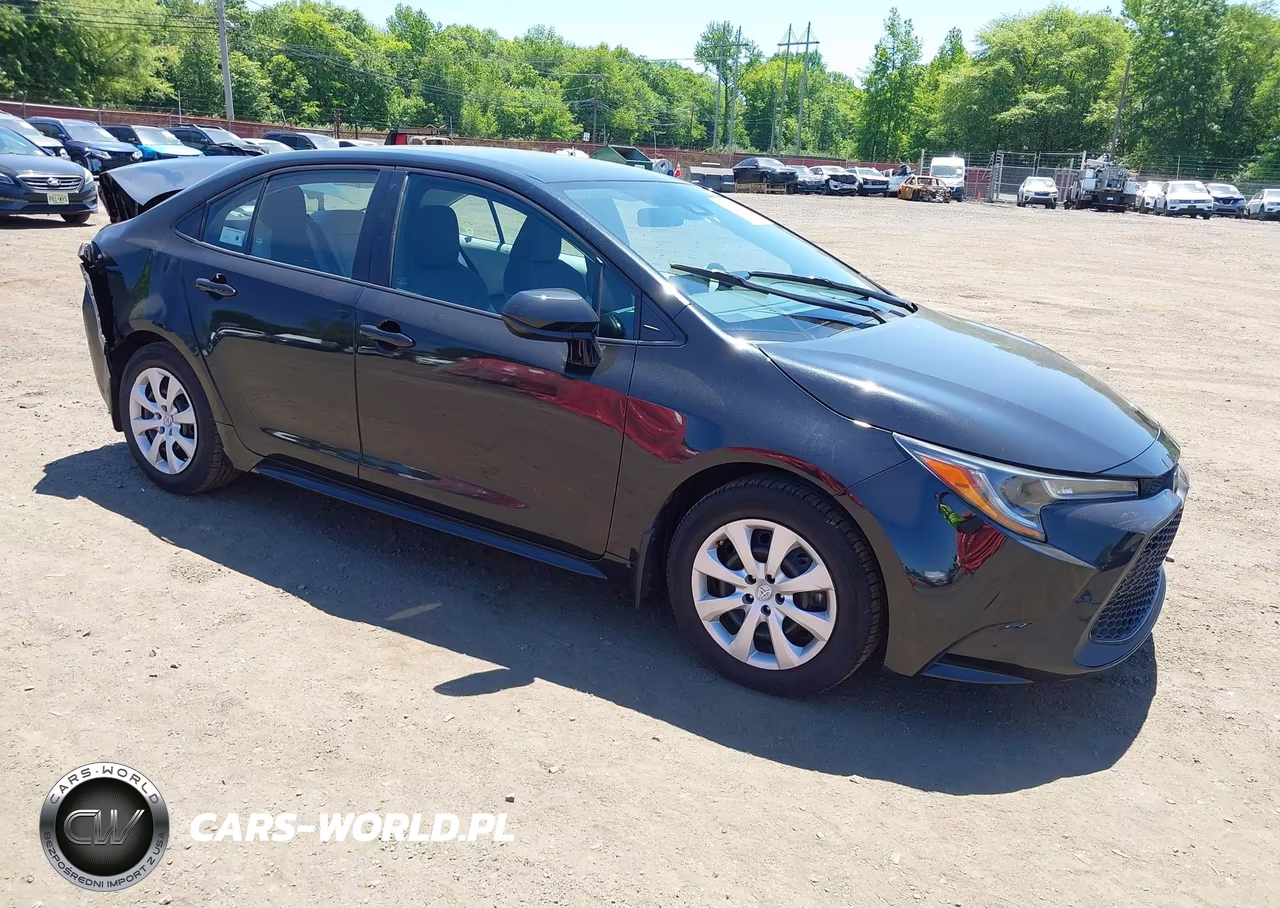 2022 Toyota Corolla Le – zdjęcie 1 z 17