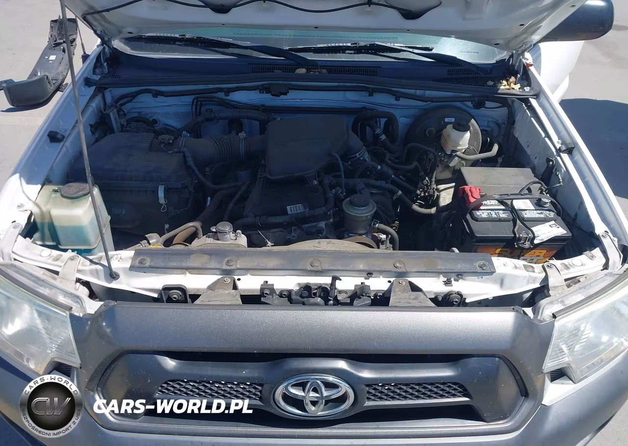2013 Toyota Tacoma VIN:5TFNX4CN5DX024808 - 10