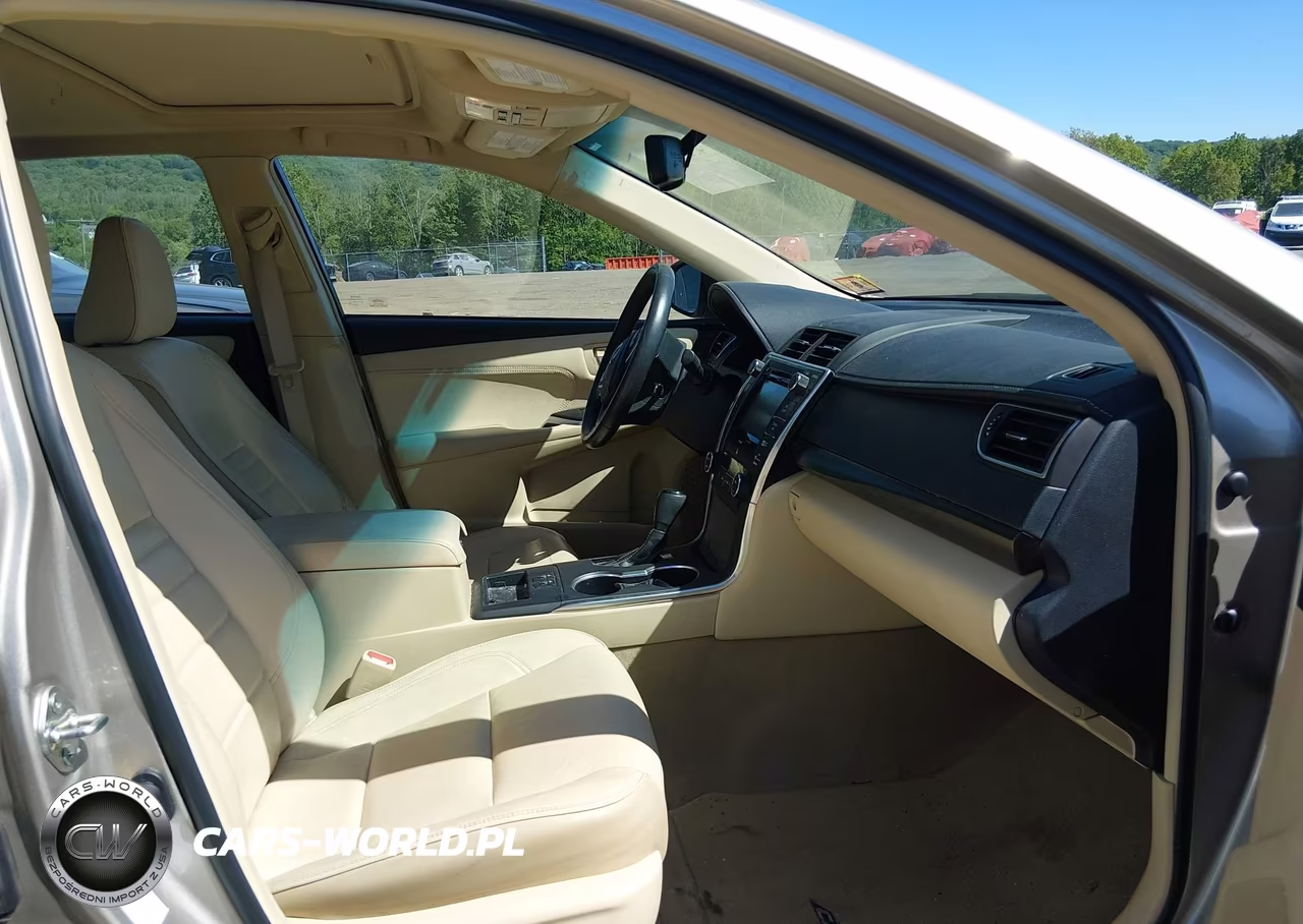 2017 Toyota Camry Xle VIN:4T1BF1FK9HU726462 - 5