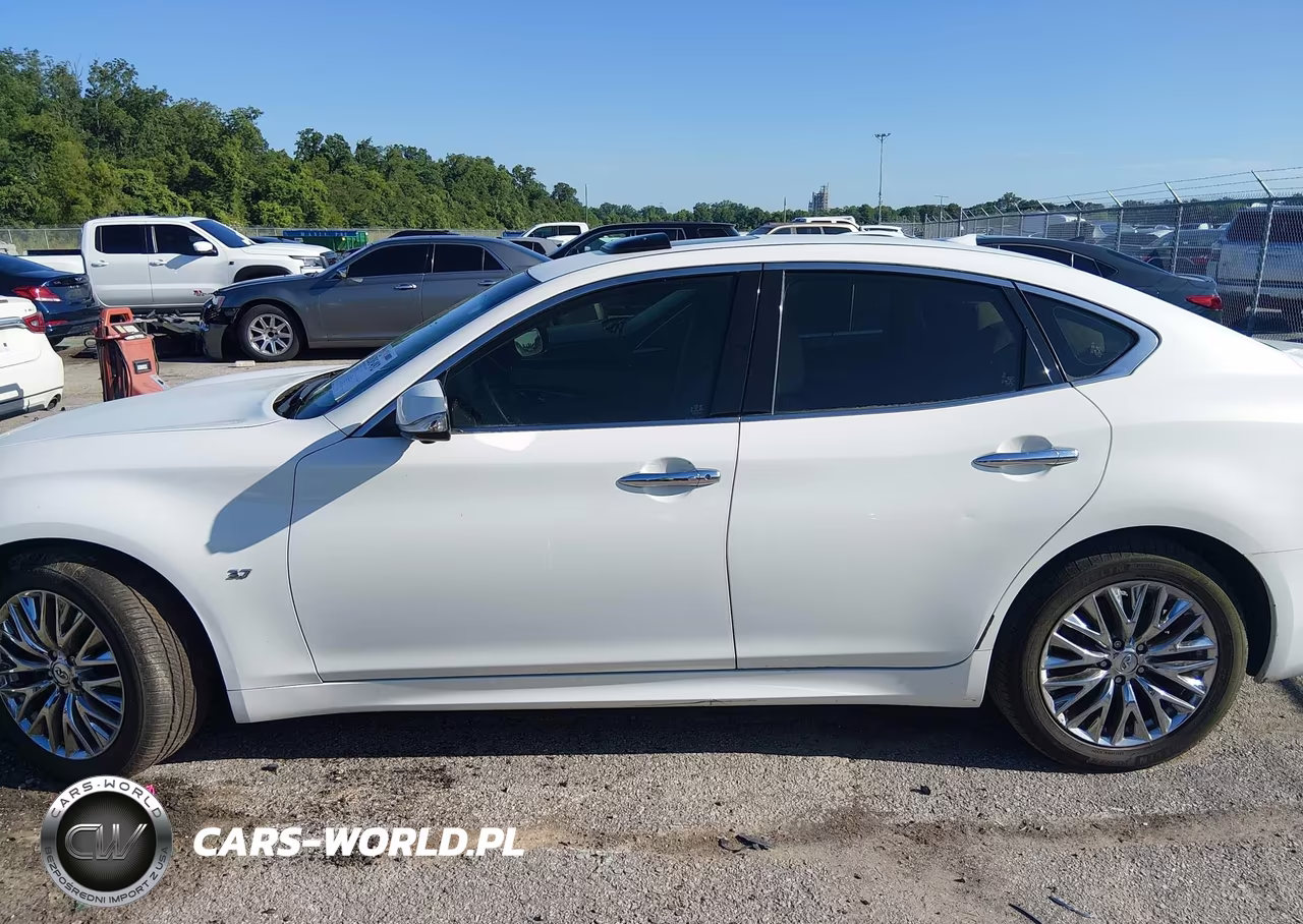 2015 Infiniti Q70 3.7 VIN:JN1BY1AP6FM540234 - 14